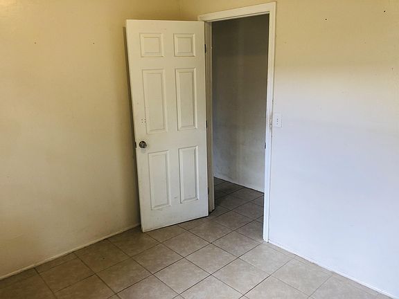 4th image of 736 Alabama St #2