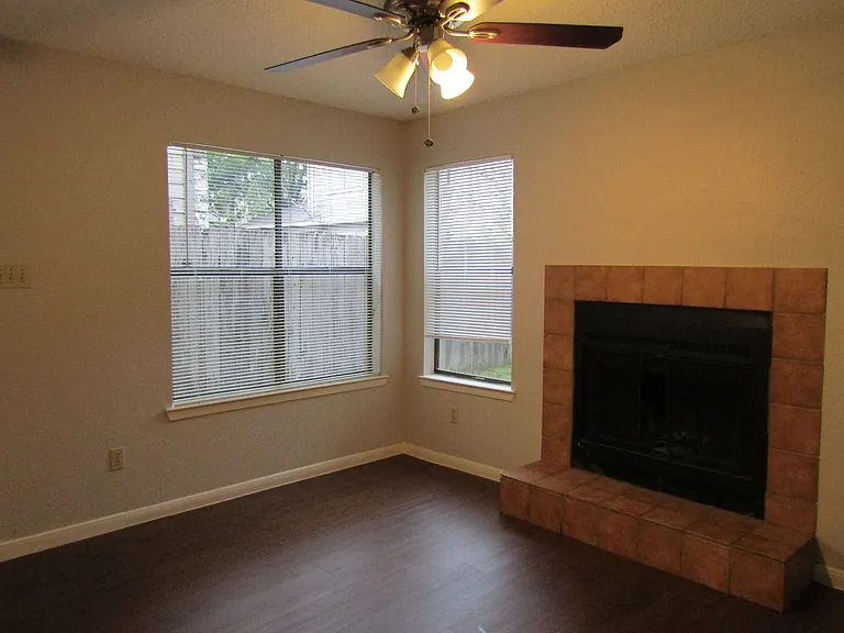 12312 Abney Dr — Photo 4