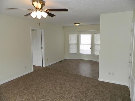 4th image of 603 Kingston Dr