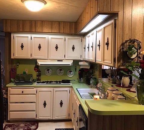 5th image of 3138 W Dakota Ave Unit 102