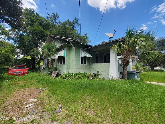 3rd image of 405 W 19TH Street