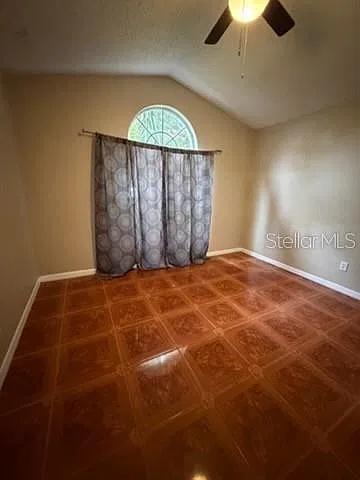 3 bed, 2.0 bath, 1511 sqft, $2,000 — Photo 4