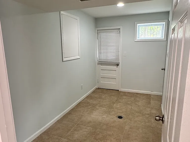 9913 Old Georgetown Rd #2 — Photo 6