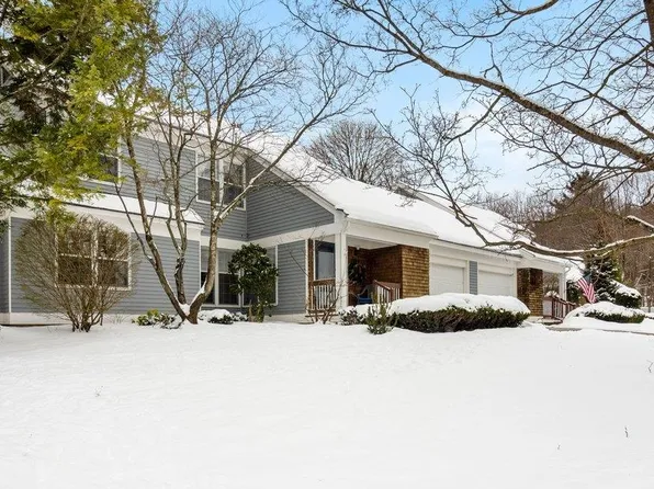 104 Jennings Brook Drive, Bennington, VT 05201