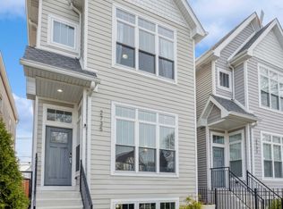 2735 N Avers Ave, Chicago, IL 60647