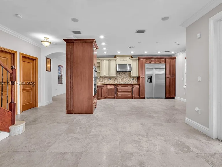 2155 SW 156th Ct — Photo 12