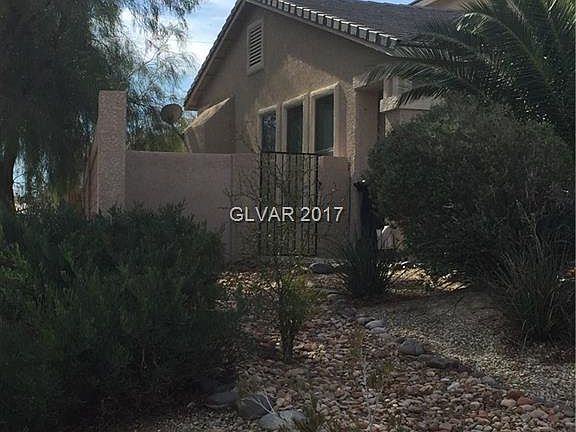 3rd image of 1823 Moonglow Peak Ave