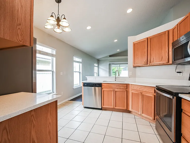 914 Copenhagen Way — Photo 8
