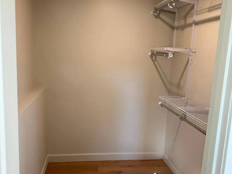 1036 Alabama St — Photo 7