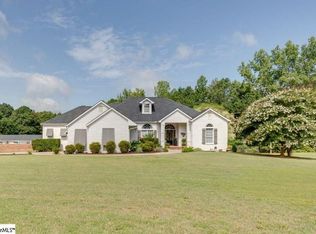 584 Hipps Rd, Simpsonville, SC 29680