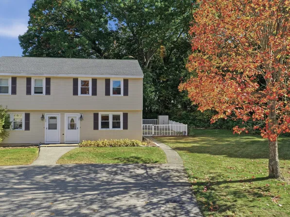 27 Bentley Cir #27, Methuen, MA 01844