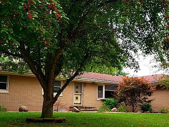 106 N Yates St Alpha Il 61413 Zillow