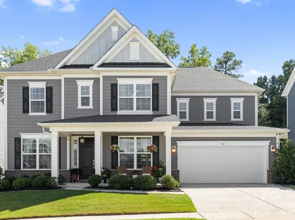 961 Stebbins Dr, Fort Mill, SC 29715