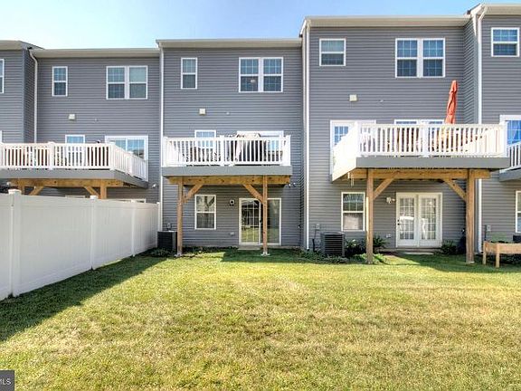 5th image of 108 Pinnacle Pl