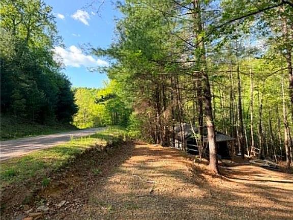 3rd image of Shoe Rd