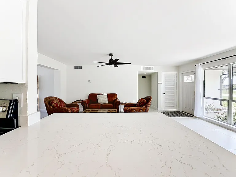 3234 Daytona Dr — Photo 36