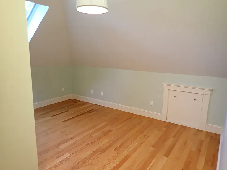 172 Weston St #2 — Photo 25