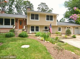 812 Meadow Rd, Severn, MD 21144