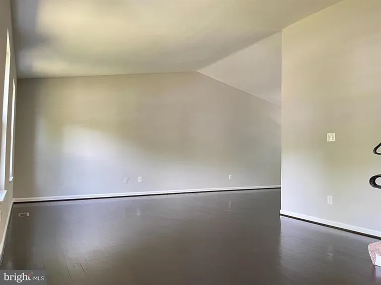 13301 Coldwater Dr — Photo 14