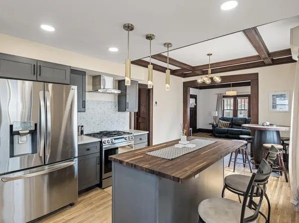 3840 Cedar Ave S, Minneapolis, MN 55407