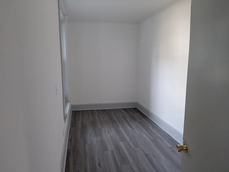 100 E State St #2 — Photo 5