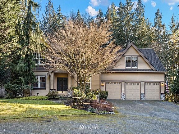 2nd image of 21221 NE 186th St