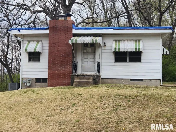 10 Hadfield Ln, Caseyville, IL 62232