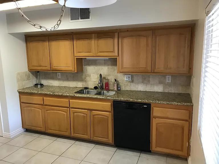 3435 E Monterosa St — Photo 12