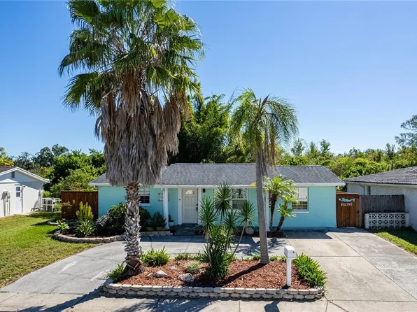 1610 Springdale Dr, Holiday, FL 34691