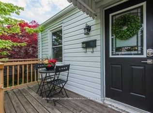 80 Squires Ave, Toronto, ON M4B 2R5