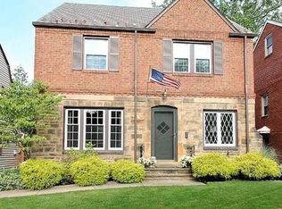 2488 Channing Rd, University Heights, OH 44118