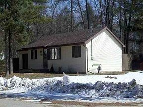 2nd image of 1704 S Ogemaw Trl