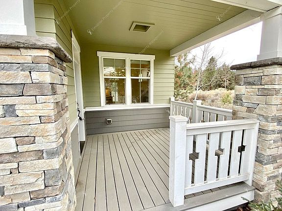 4th image of 2439 NW Drouillard Ave #3