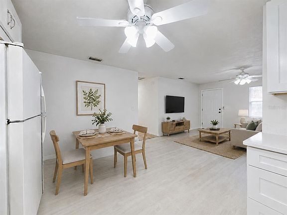 3rd image of 111 VALENCIA DRIVE