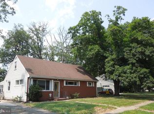 1004 Somerset Dr, Glen Burnie, MD