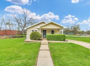 404 W Maple St, Champaign, IL 61820