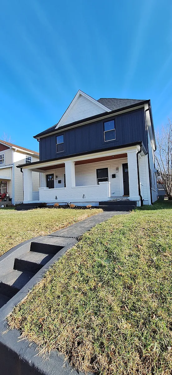 Building Photo - 2623 Guilford Ave #A