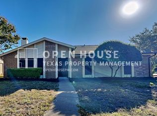 4000 Mountain Pass Dr, Plano, TX 75023