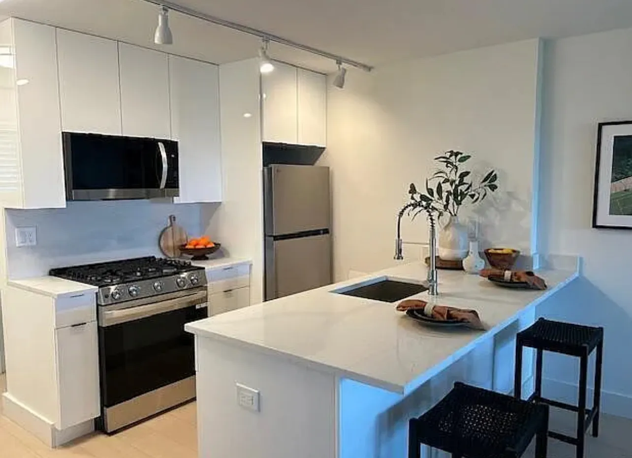 2 bed, $1,550 — Photo 1
