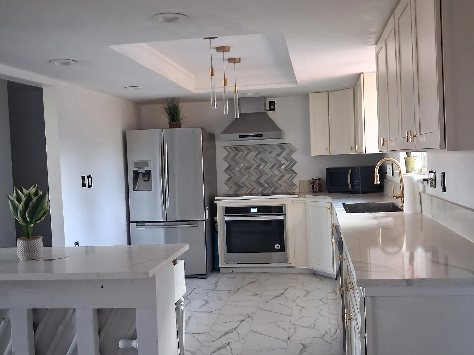 3 bed, 1875 sqft, $2,800 — Photo 1