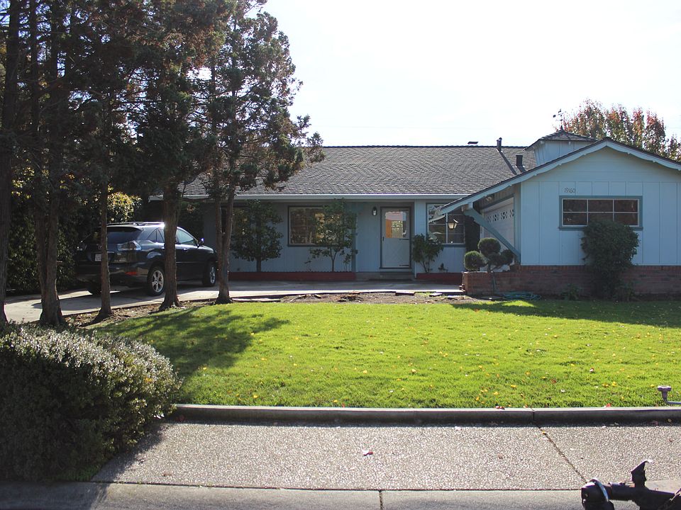 1st image of 19160 Brookview Dr