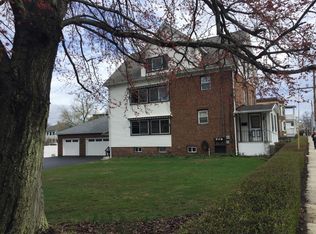 164 Meadow St #3, Chicopee, MA 01013