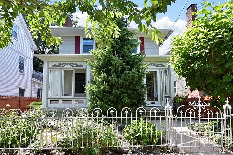 1st image of 15 N Dutcher St