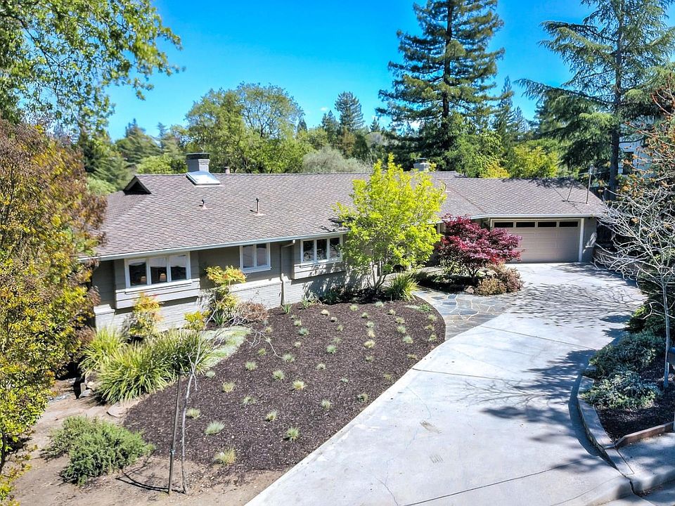 1st image of 151 Durazno Way