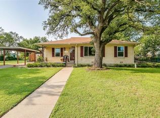 1111 Elmira St, Weatherford, TX 76086