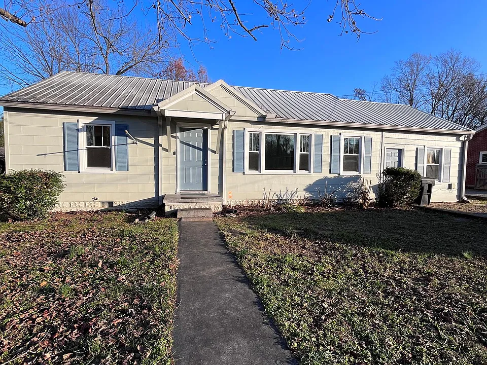 702 Spencer Dr