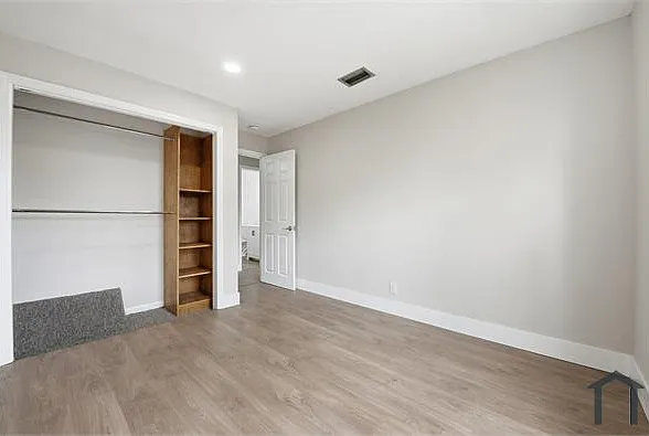 7318 NW 75th St — Photo 18