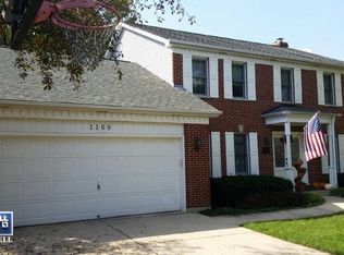 1169 Millview Dr, Batavia, IL 60510