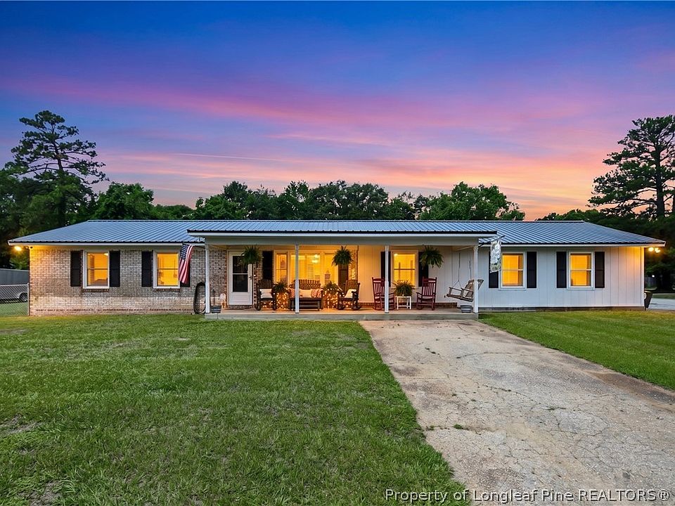 1st image of 4702 Quaker Ct