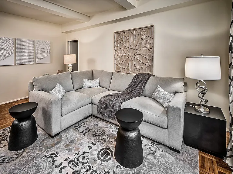 1920 McGraw Ave #7G — Photo 3